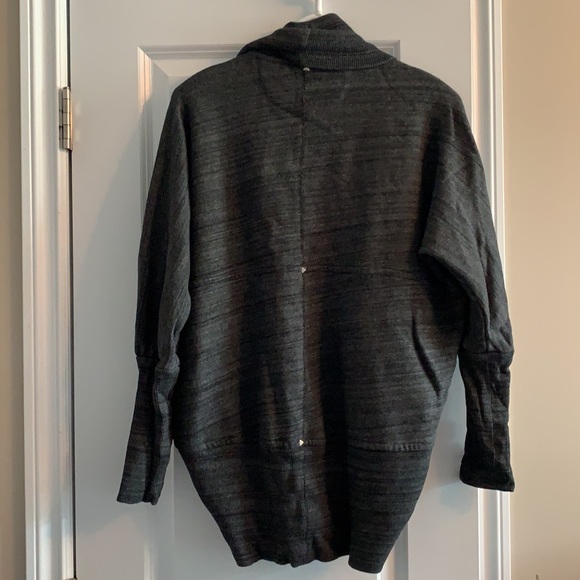 Wilfred Sweater - Picture 5 of 5